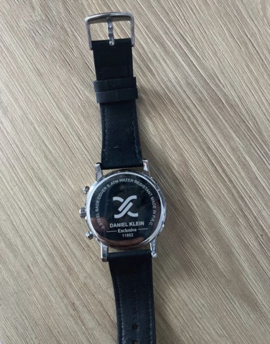 Ceas Daniel Klein