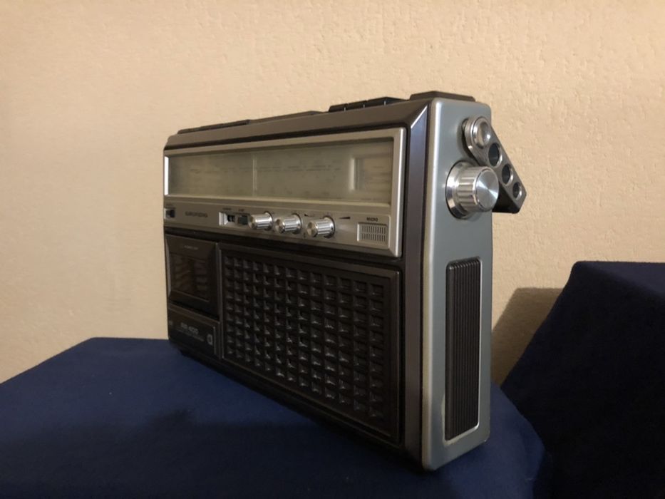 GRUNDIG RR 400 , radiocasetofon