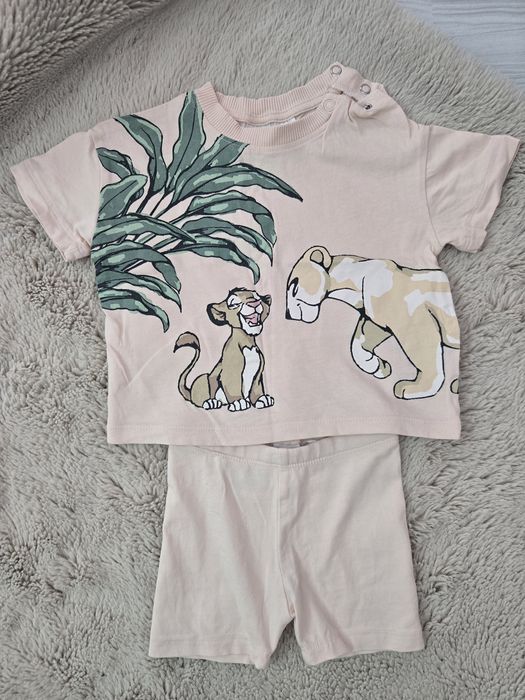 Бебешки дрехи от 68см до 86см Benetton,Mayoral, H&M, Zara, Guess и др.