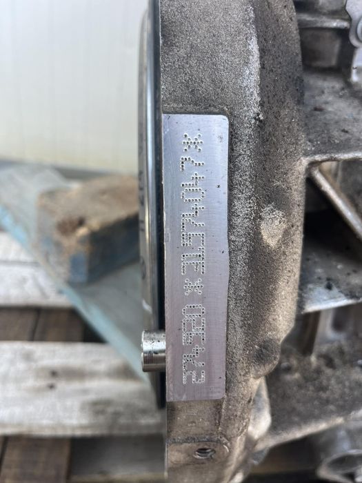Двигател Mercedes OM 274 300E
