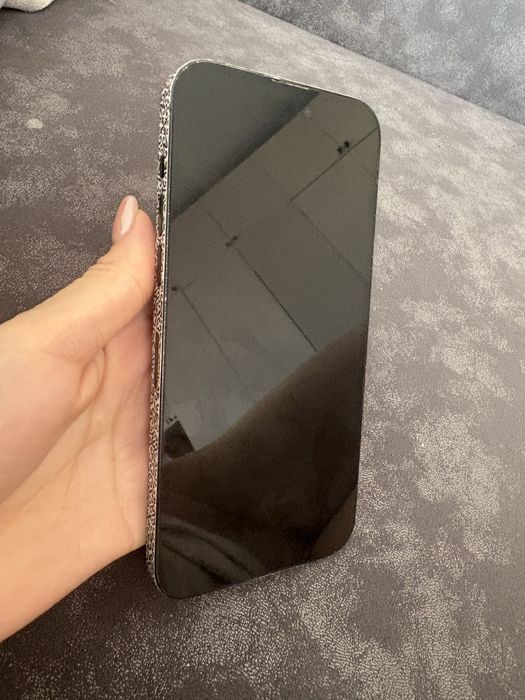 iphone 14 pro max  256г пррдам за 250.000