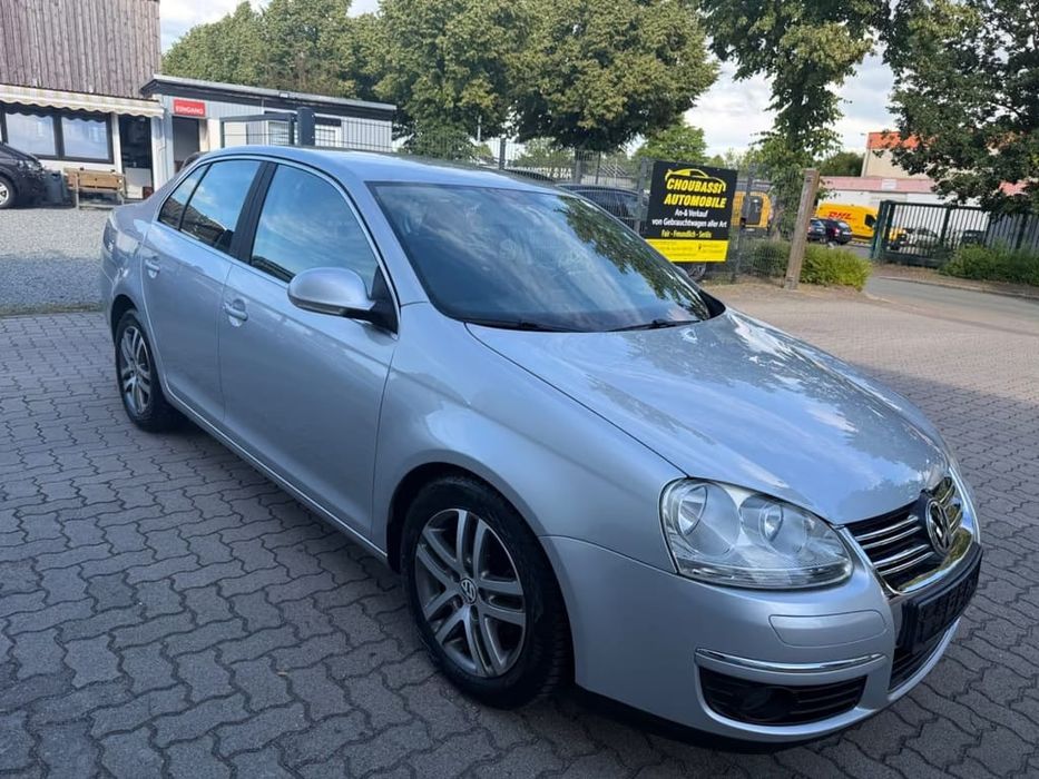 Fata / bot complet Vw Jetta motor 1.6 BSE