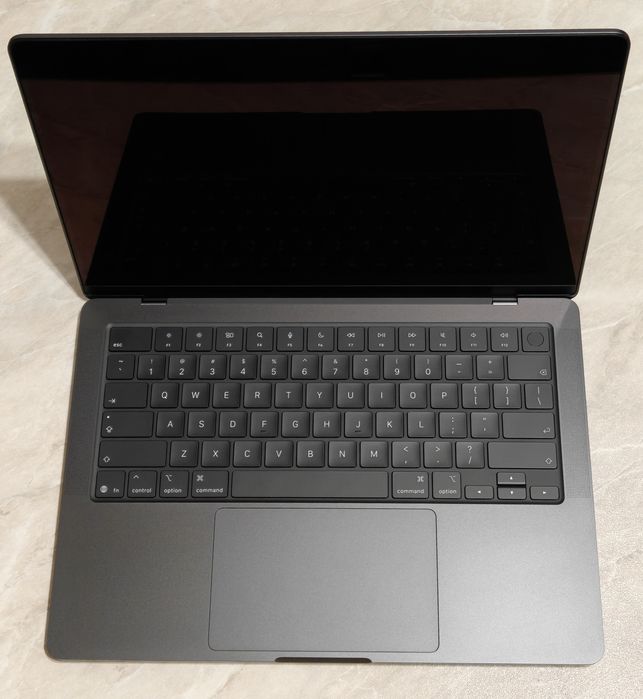 MacBook Pro 14 M5PRO 24/1TB 8 циклов