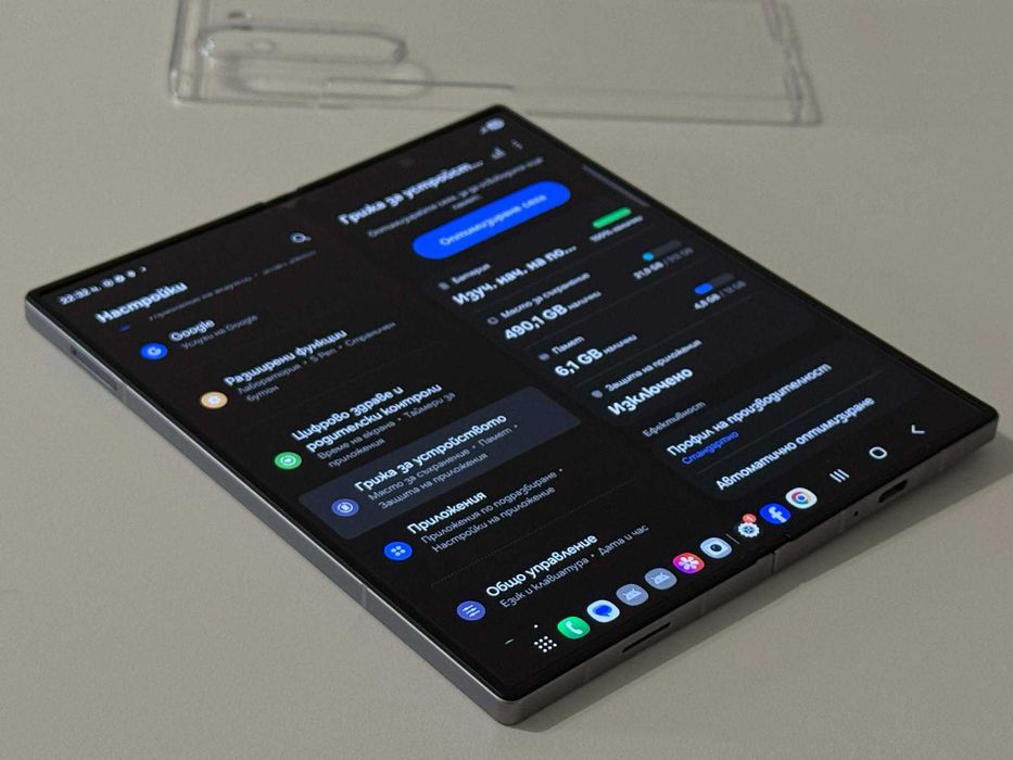 Бартер! Като НОВ! Galaxy Z Fold 6 512/12GB Silver Shadow (Сив)