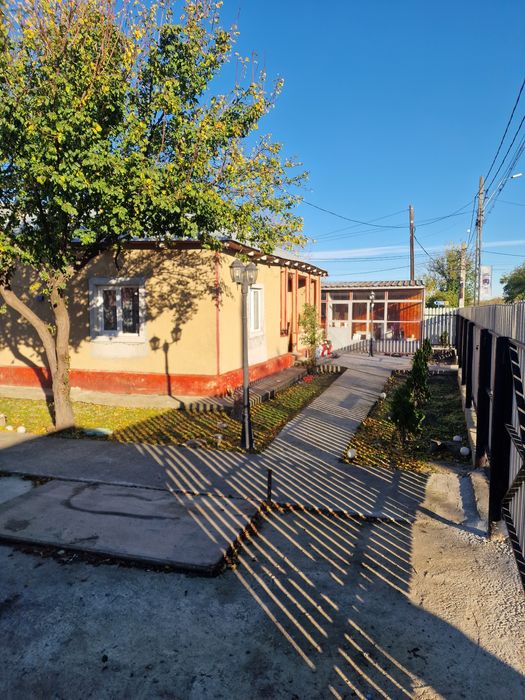 Vind casa scortaru nou in centru