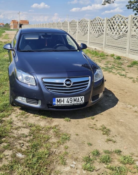 Se vinde opel insigna 2009,probleme la motor