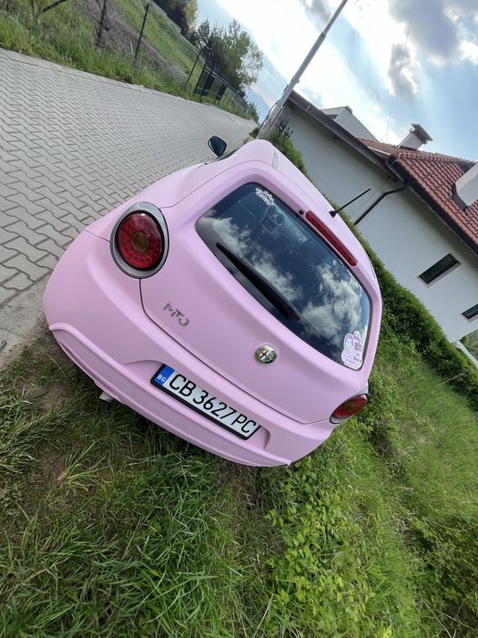 Alfa Romeo MiTo 1.4, 2009 г. – Розов Raptor цвят