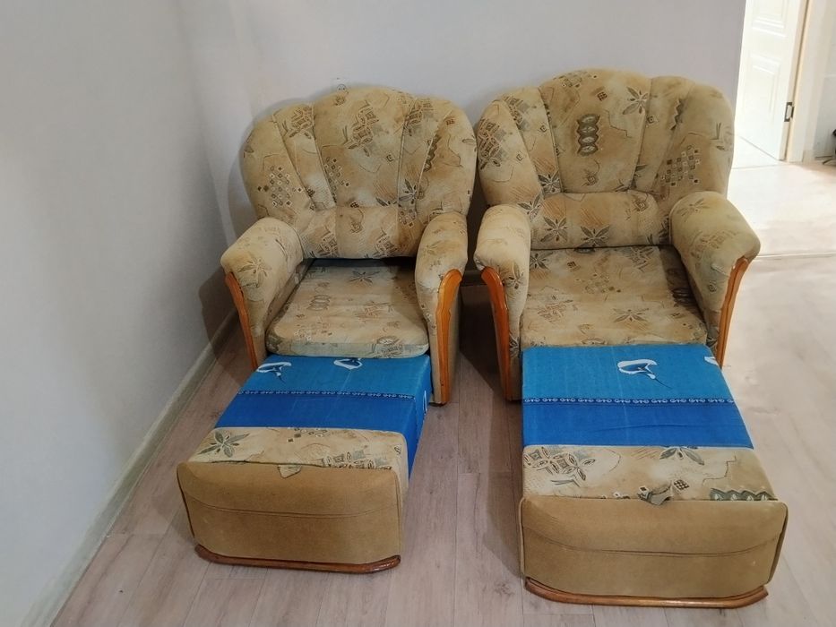 Диван и 2 кресла б.у.