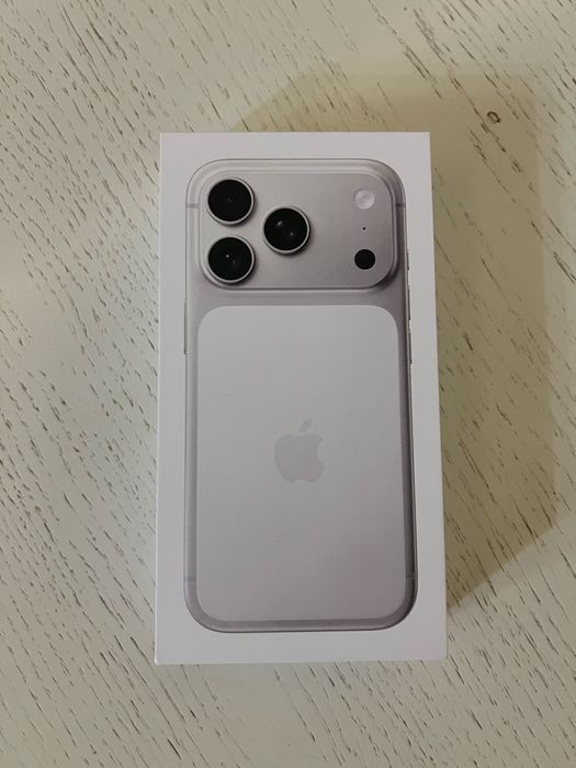 Продам Iphone 17 pro 512gb