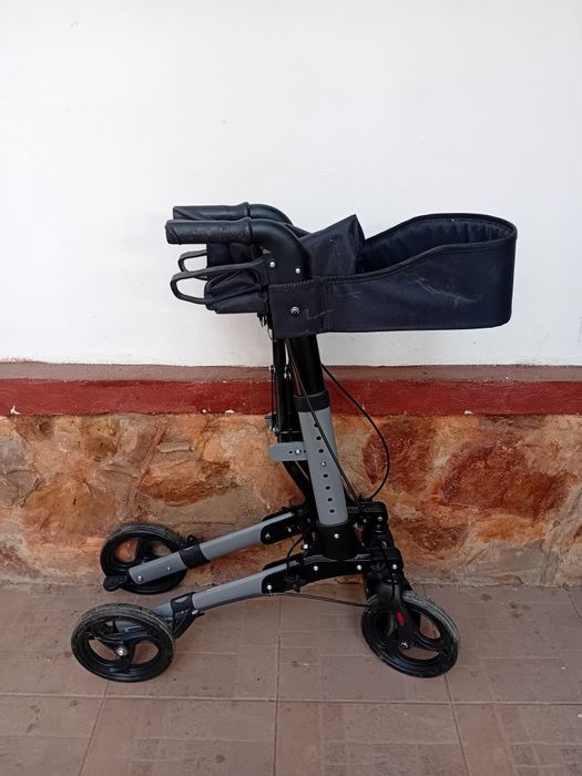 .Rolator pliabil aluminiu Juskys