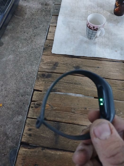 Mi band 2 состяни хорошо