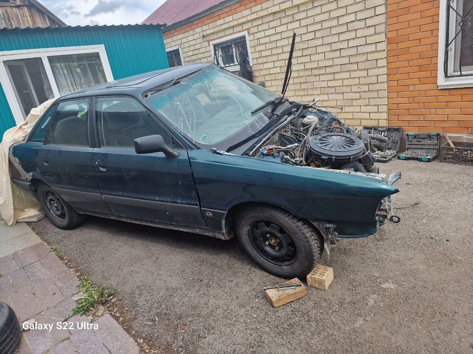 В разборе Audi 80 в3 в4и Ауди А4