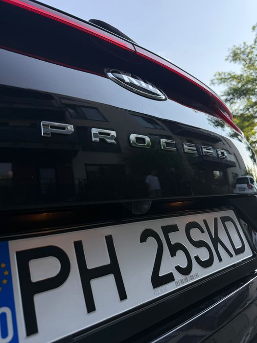 Kia ProCeed GT Line / 1.6 Diesel / Virtual Cookpit / Lane Assist / CarPlay / Faza Lunga Automata