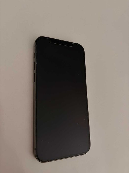 Продарам iPhone 12 pro