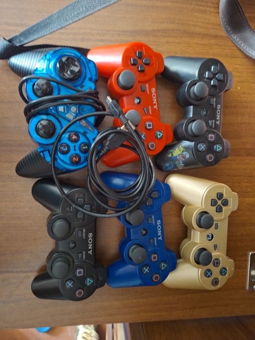 Продам геймпады (джостики) ps3