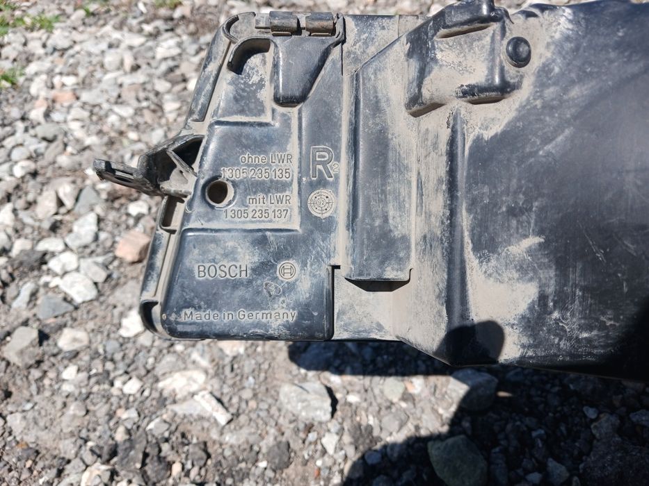 Продам Фару Audi 80 B4