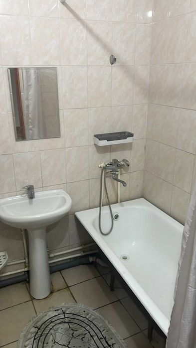 Сдам 1 ком на длительный срок