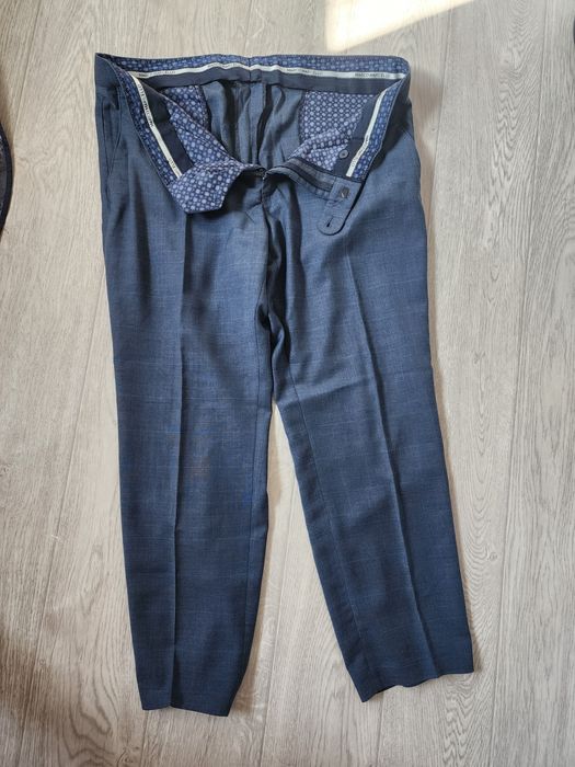 Костюм мужской в идеальном состоянии