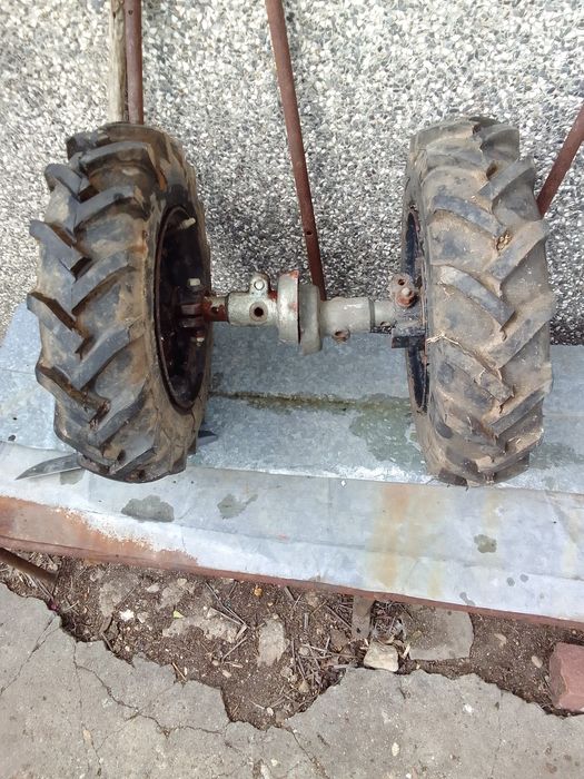 Колела за мото фреза