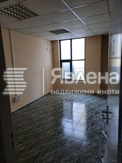 Продава се Офис в Варна, Чаталджа - 147 кв.м за 2817 €/кв.м - Снимка #2