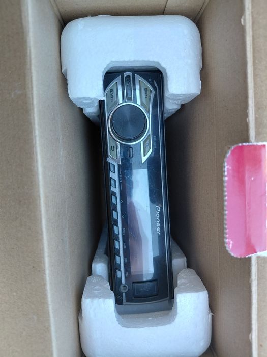 Pioneer USB port