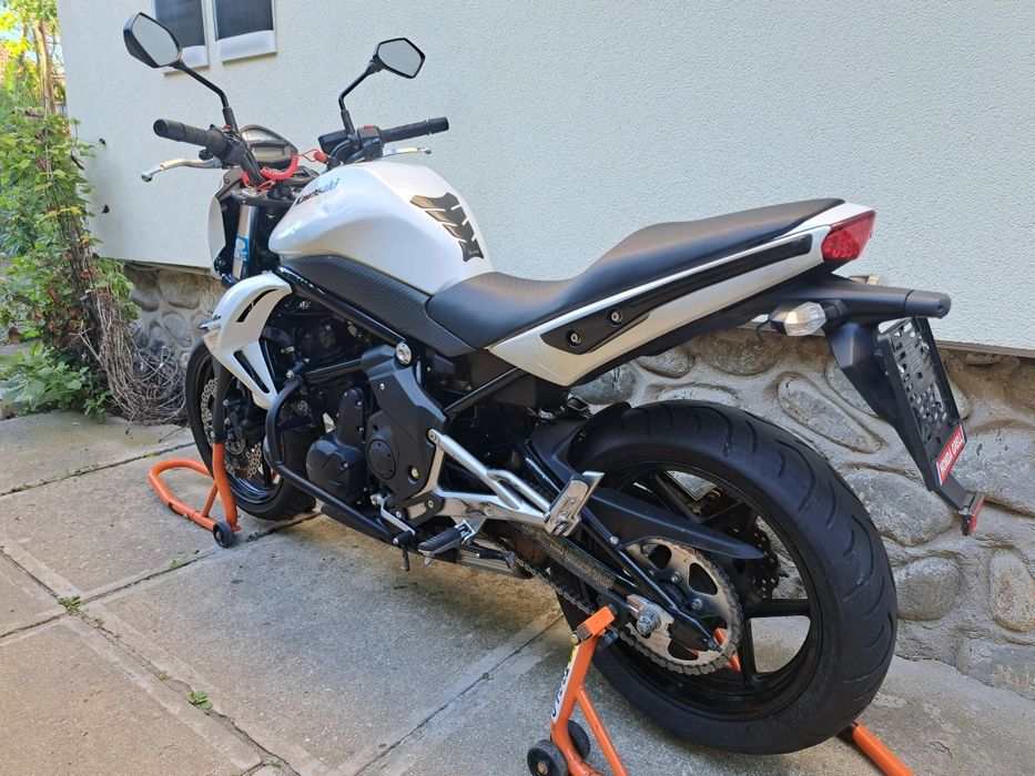 Kawasaki ER6-N ABS (XJ6,FZ6, Hornet,MT07)