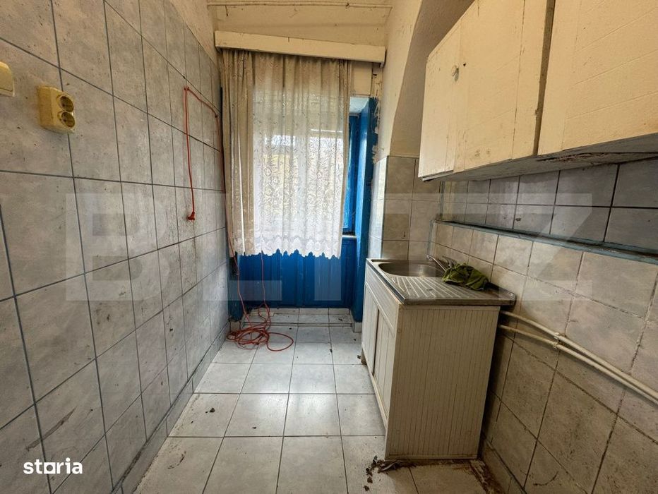 Casa cu 4 camere, 170mp si teren de 1488mp in MANERĂU