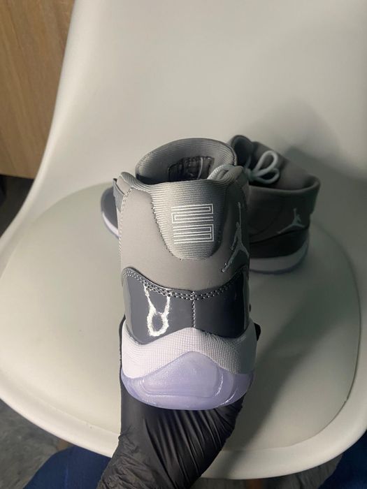 Jordan 11 Cool Grey