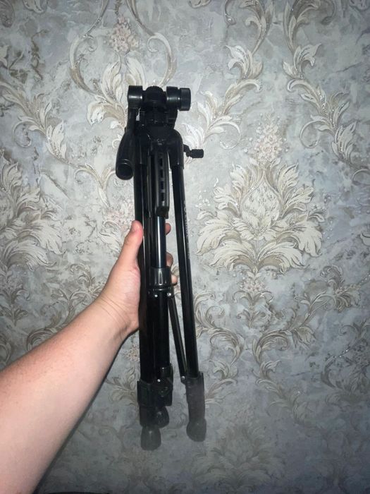 Штатив для камеры