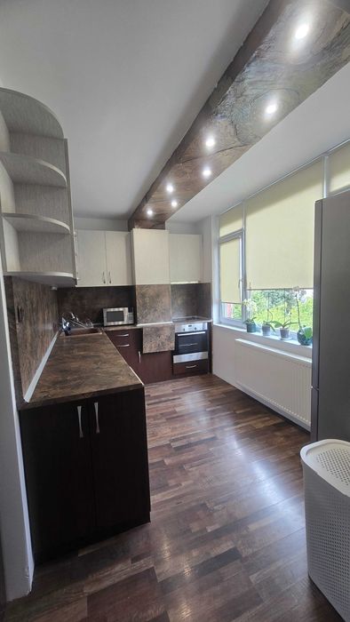 Продава се Четиристаен апартамент в Търговище, Център - 80 кв.м за 606 €/кв.м - Снимка #3
