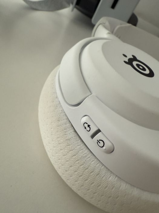 Steelseries arctis nova 5 wireless ps5/Pc/bluetooth