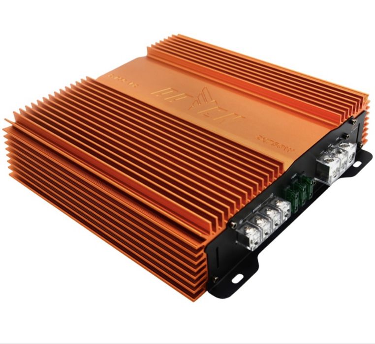 Продам усилитель и моноблок