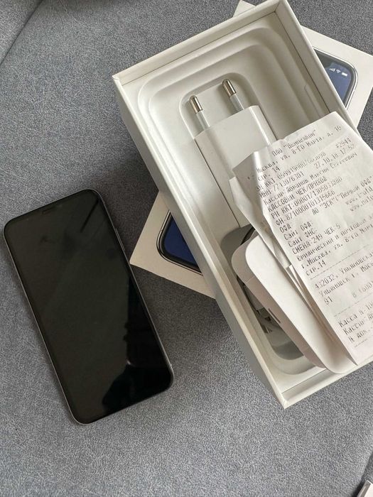 IPHONE X (silver 64ГБ)