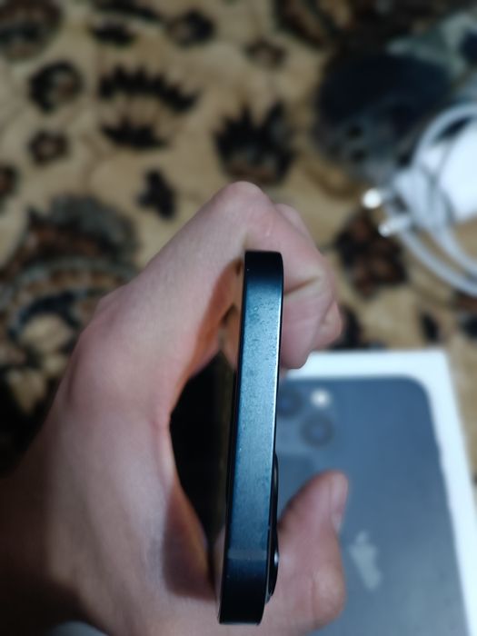 Айфон 13 без ремонт