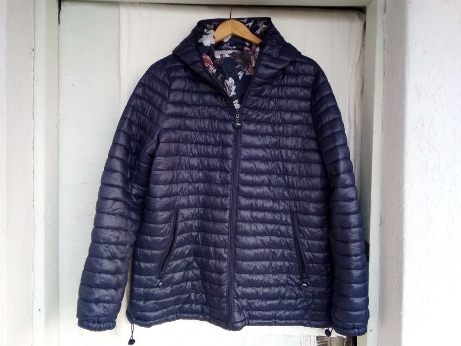 Дамско яке с две лица и качулка