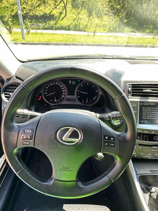Lexus IS 220d de vânzare