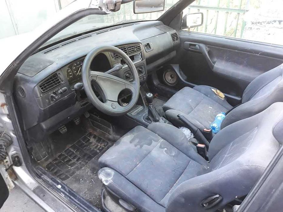 фолцваген  голф 3  кабриолет  1.8