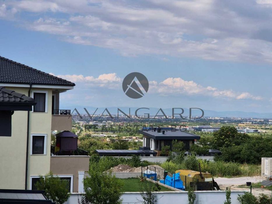 оф.23790 Самостоятелна двуетажна къща/ Марково