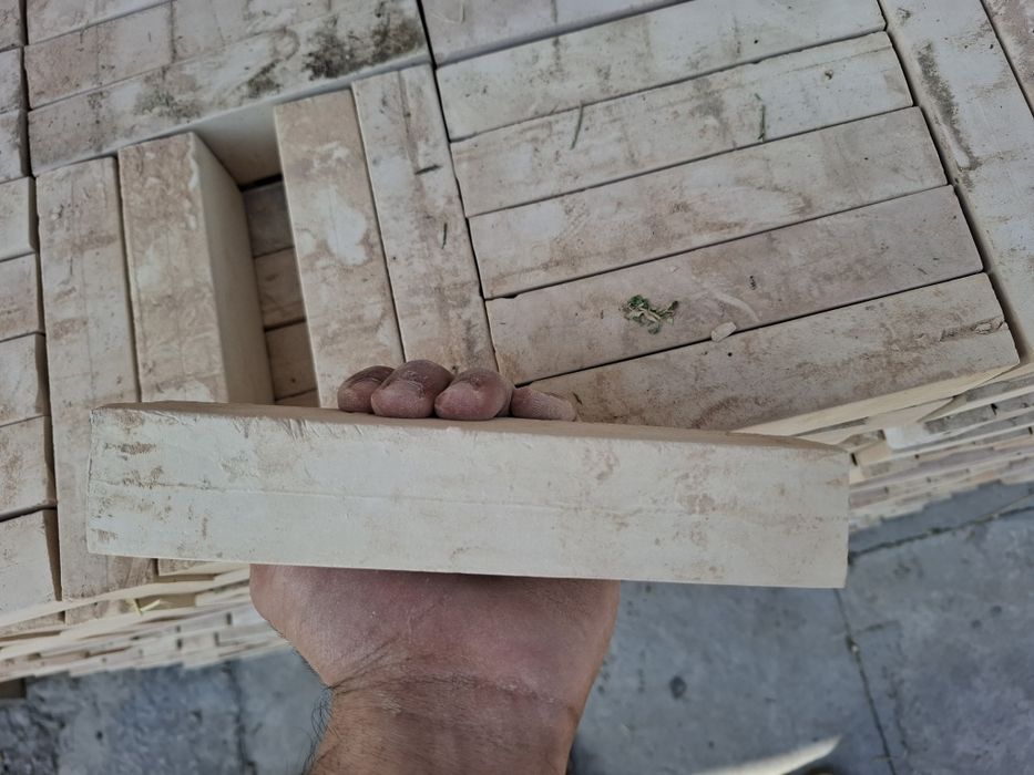 Падрашивка гишт сотилади.