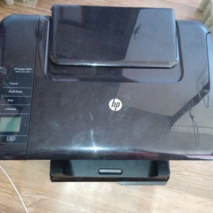 Продам принтер hp без картриджа