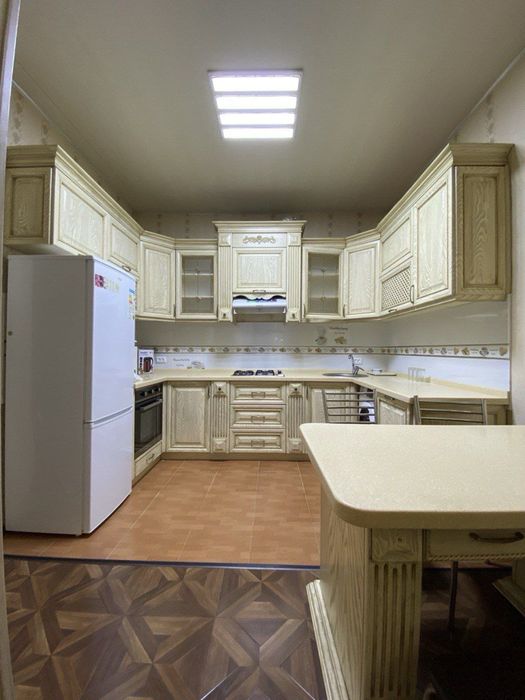 Дархан Басри Баба 3х Комнатная Еуро Лух Апартмент