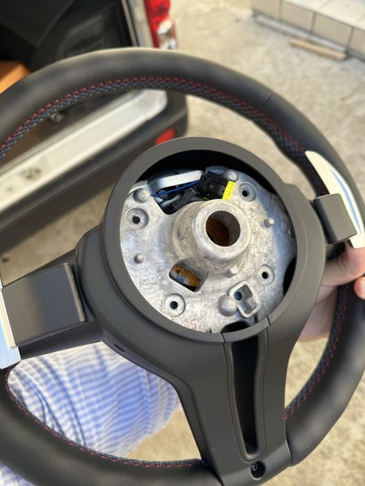 Bmw rul orginal +airbag zakazga olib kelamz