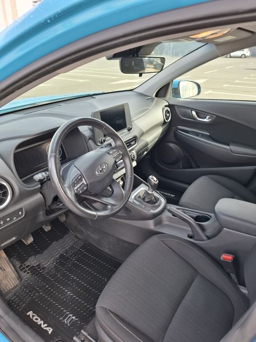 PROPRIETAR Hyundai Kona 1.0 120CP 2WD Highway garantie iulie 2026