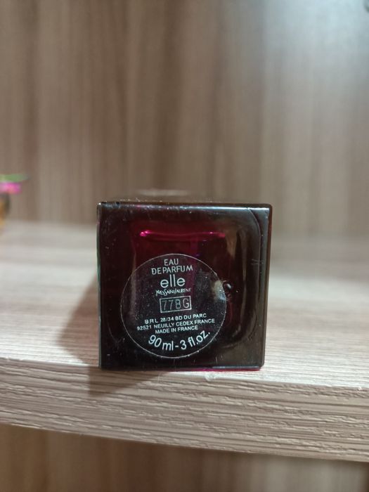 Женский парфюм продам