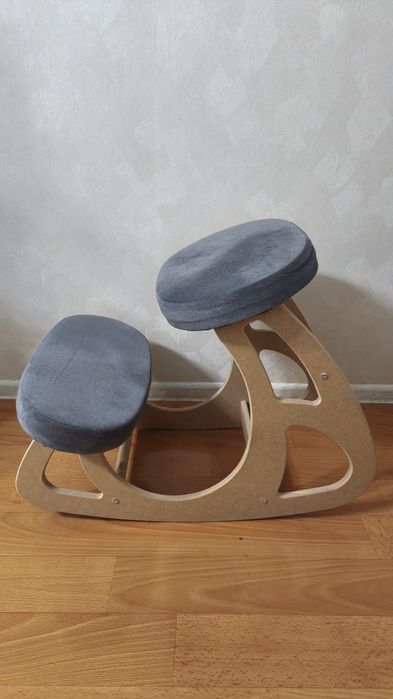 Коленный стул качалка