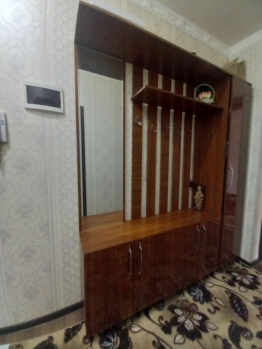 Mebel sotiladi akrill qilingan