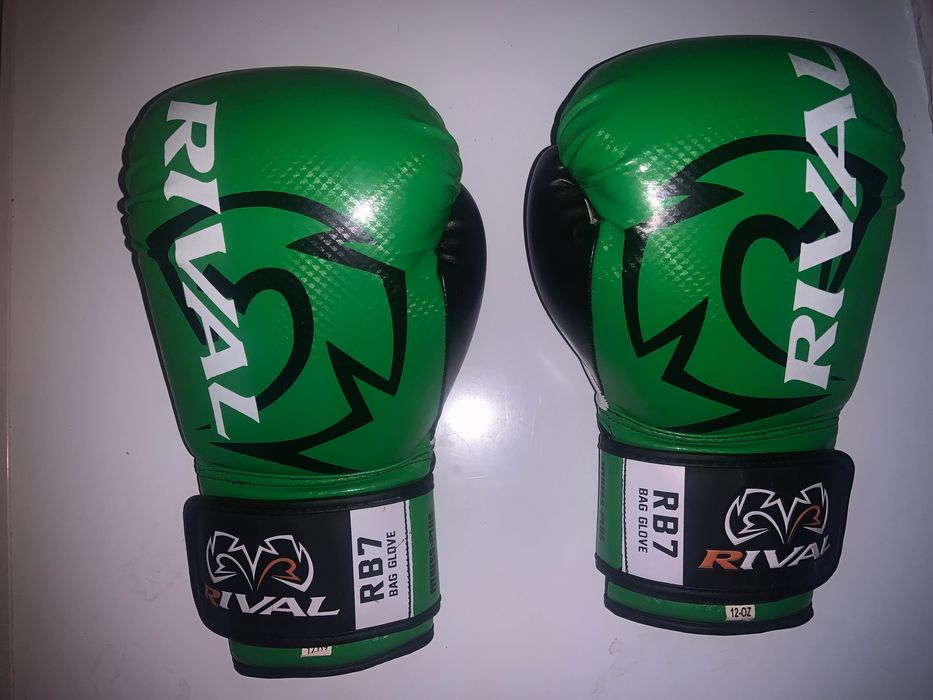 перчатки боксерские rival