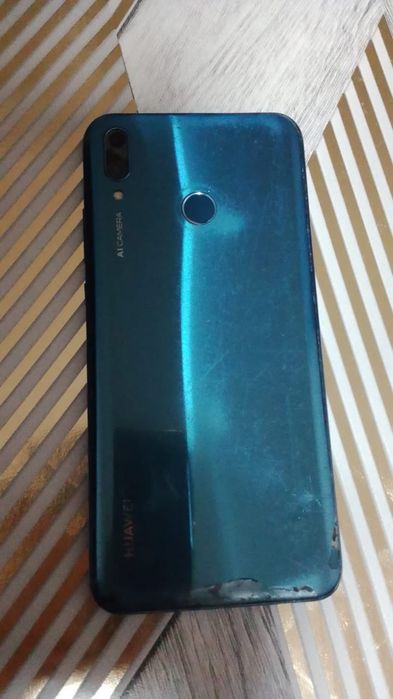 Продам хуавей ү9 или обмен