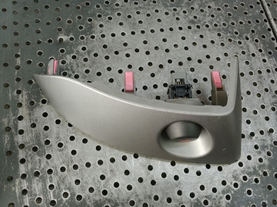 buton avarie  toyota rav-4 3 2008 15b060  55412-42060