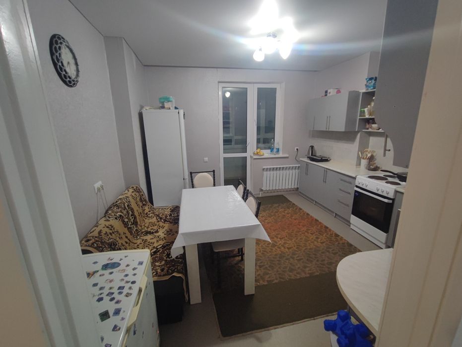 3-х ком кв, 111 кв м